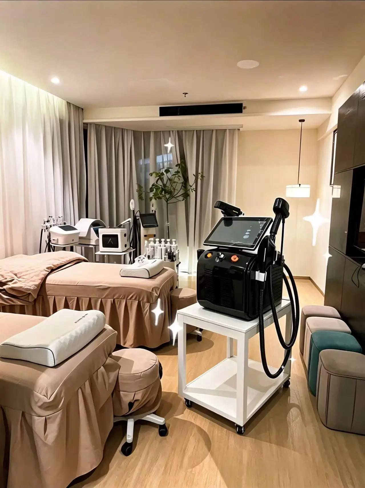 Professional 4-in-1 Diode Ice Titanium Laser Hair Removal Machine 808 755 940 1064nm Portable Body Hair Removal Device
Professional 4-in-1 Diode Ice Titanium Laser Hair Removal Machine 808 755 940 1064nm Portable Body Hair Removal Device