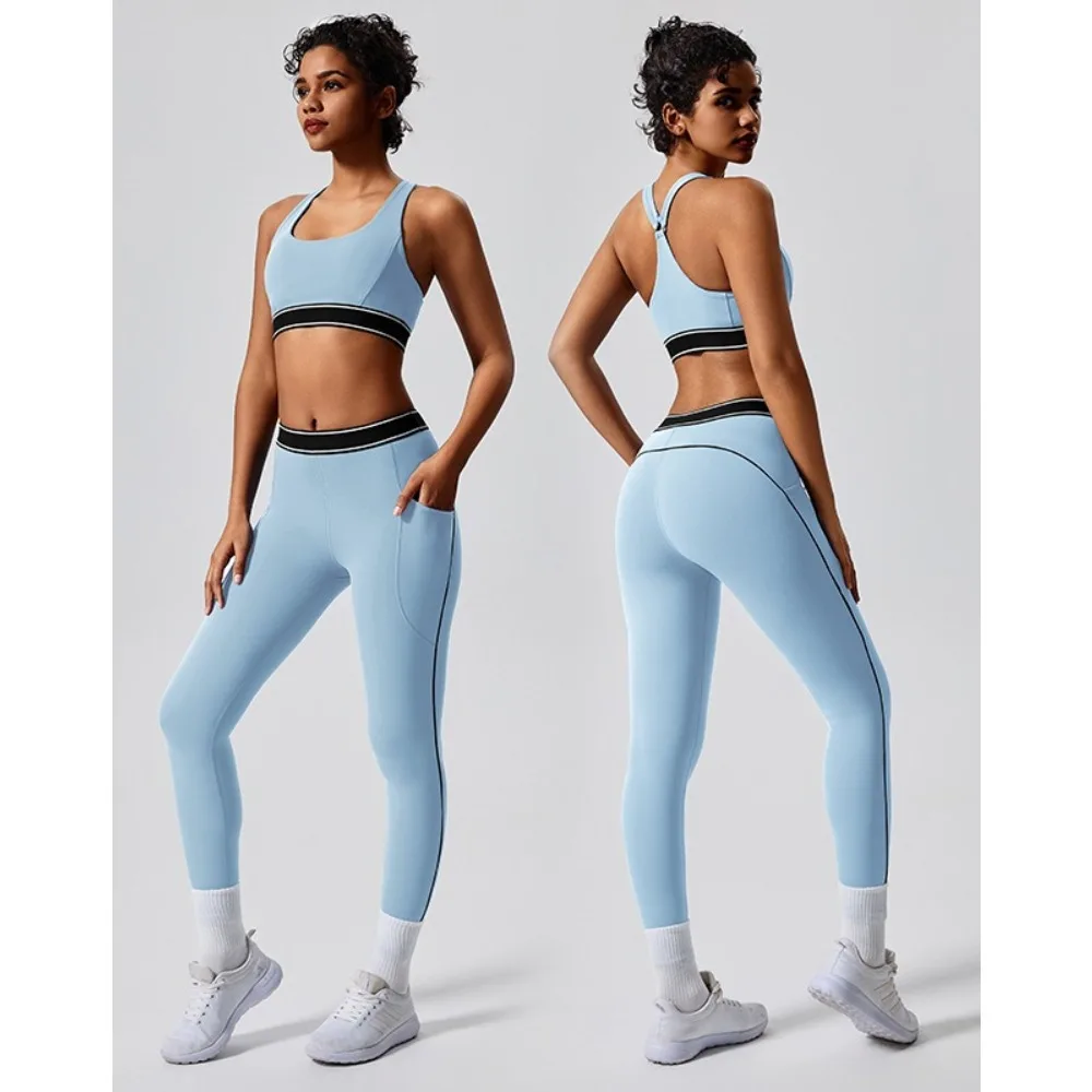 New Elastic Fitness Fashion Yoga Suit with Chest Pad Two-piece Set Women's Pilates Sports Suit Set Comfortable Classic Versatile
New Elastic Fitness Fashion Yoga Suit with Chest Pad Two-piece Set Women's Pilates Sports Suit Set Comfortable Classic Versatile