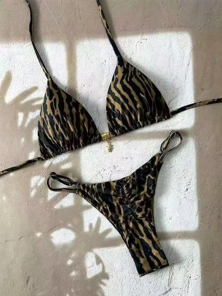 Vzvn Sexy Leopard Lace Up Bikini Set Women Split Swimsuit Beach Vacation Bikini 2026 New All Season Backless Bikinis 2 Piece Set
Vzvn Sexy Leopard Lace Up Bikini Set Women Split Swimsuit Beach Vacation Bikini 2026 New All Season Backless Bikinis 2 Piece Set