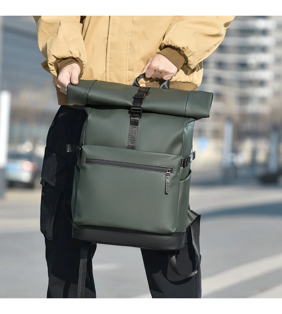 New men's backpack expandable roll-top casual computer bag anti-splashing and wear-resistant commuting college student schoolbag
New men's backpack expandable roll-top casual computer bag anti-splashing and wear-resistant commuting college student schoolbag