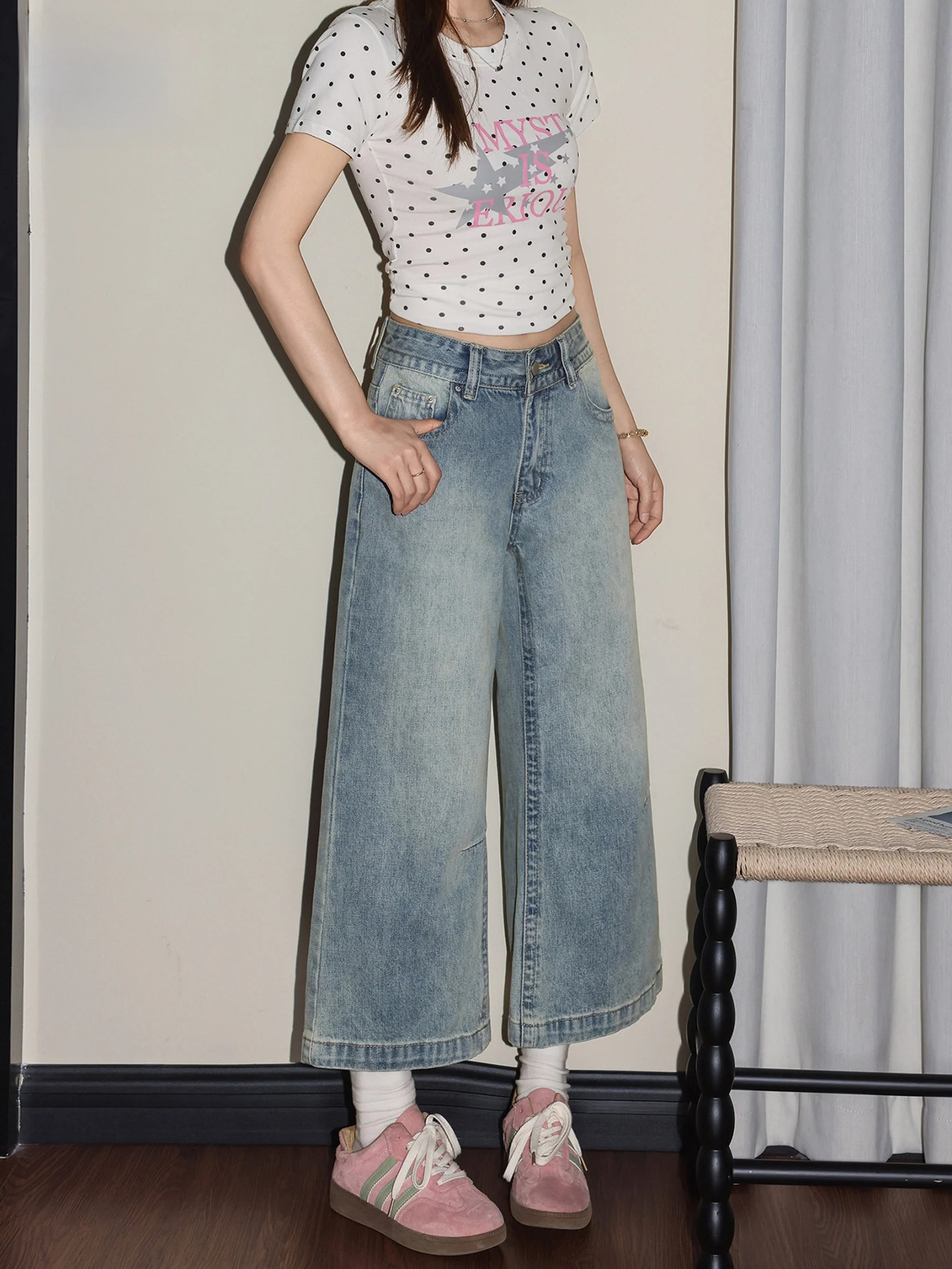 Retro Faded Low Waist Flared Seven-Foot Women's Jeans Summer Loose Slimming Drapey Bell Bottoms Casual High Waist Pocket
Retro Faded Low Waist Flared Seven-Foot Women's Jeans Summer Loose Slimming Drapey Bell Bottoms Casual High Waist Pocket