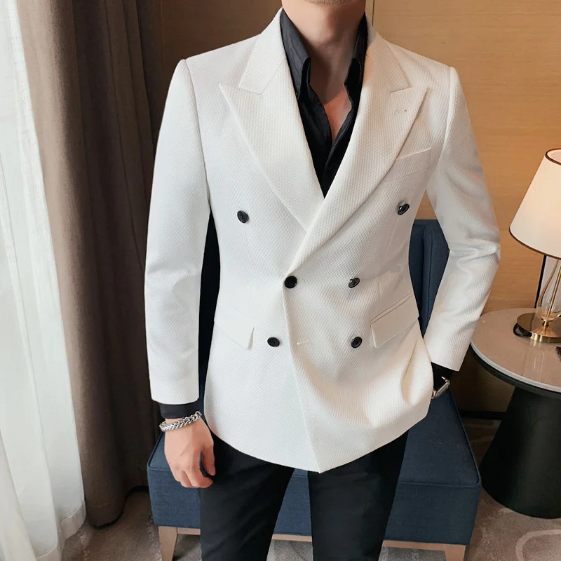 2023 Green Double Breasted Formal Men Suit Jacket Custom Made Slim Fit Wedding Groom Coats Solid Color Blazer Hombre
2023 Green Double Breasted Formal Men Suit Jacket Custom Made Slim Fit Wedding Groom Coats Solid Color Blazer Hombre