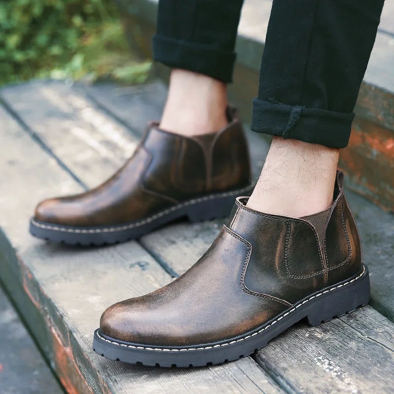Handmade New Men's Boots Korean Style Retro Fashion Color Rubbing Leather Boots Short Waterproof Rubber Sole
Handmade New Men's Boots Korean Style Retro Fashion Color Rubbing Leather Boots Short Waterproof Rubber Sole