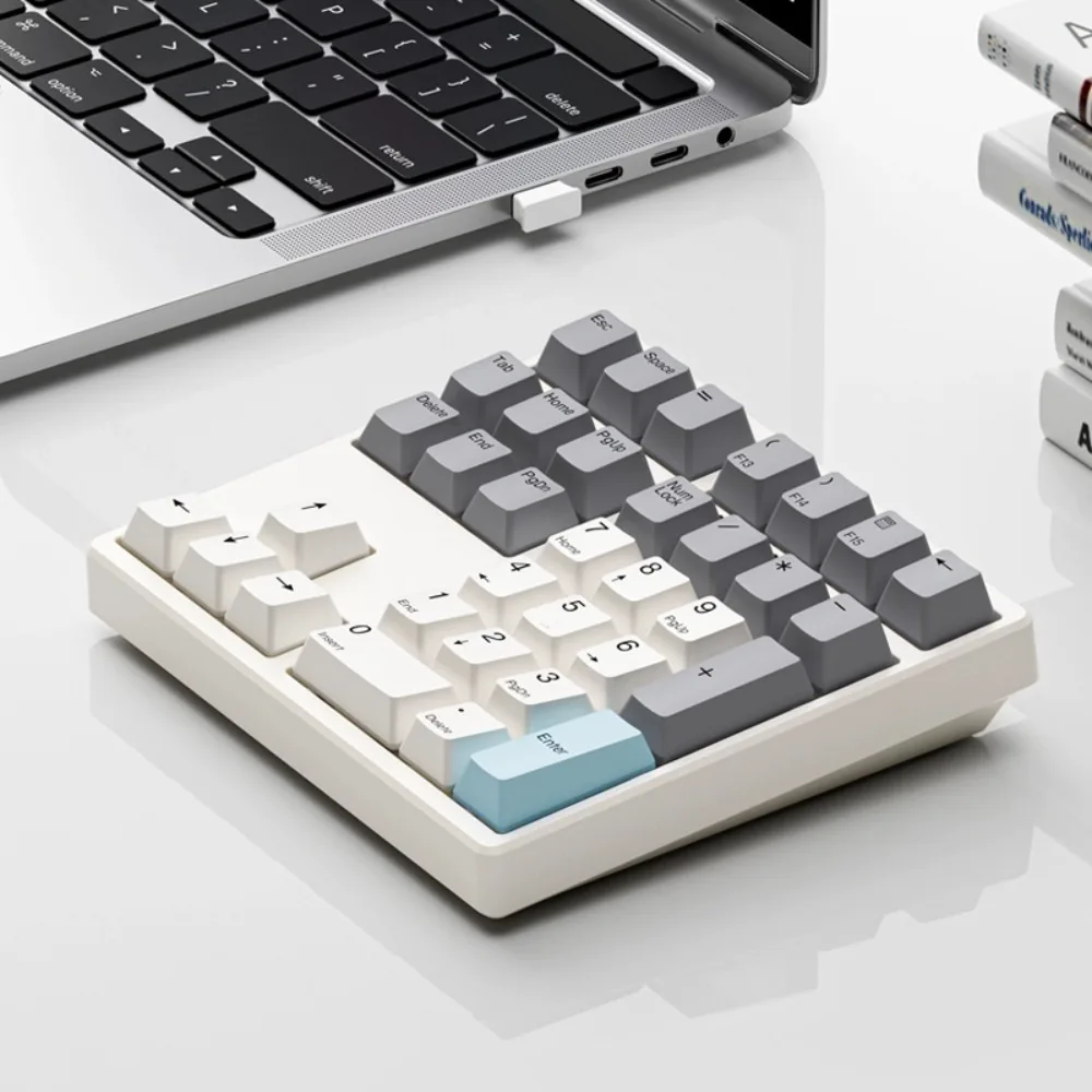 Magicforce MF34 Механическая клавиатура с возможностью горячей замены, беспроводная, 34 клавиши, USB/2,4G, мини-цифровая клавиатура, игровые аксессуары, колпачки для клавиш из ПБТ, подарки
Magicforce MF34 Механическая клавиатура с возможностью горячей замены, беспроводная, 34 клавиши, USB/2,4G, мини-цифровая клавиатура, игровые аксессуары, колпачки для клавиш из ПБТ, подарки