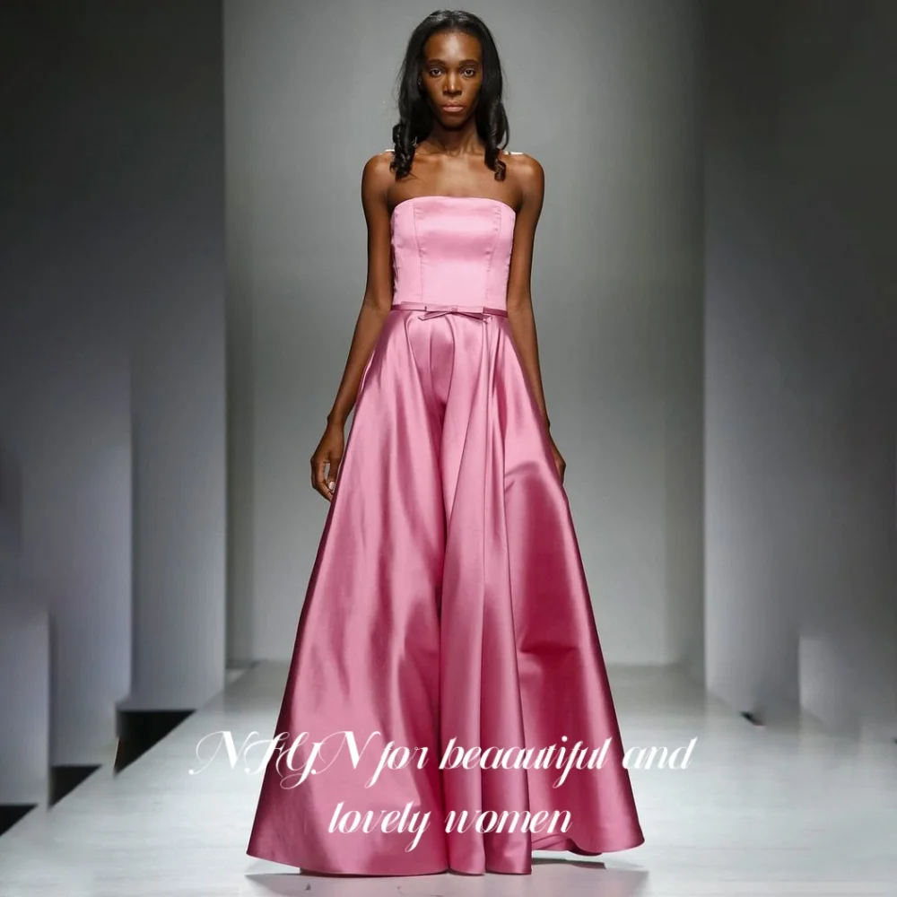NFYN Pink Elegant Prom Dress Strapless Backless Prom Gown A-Line Satin Trailing Party Evening Dresses robes de soirée Customized
NFYN Pink Elegant Prom Dress Strapless Backless Prom Gown A-Line Satin Trailing Party Evening Dresses robes de soirée Customized