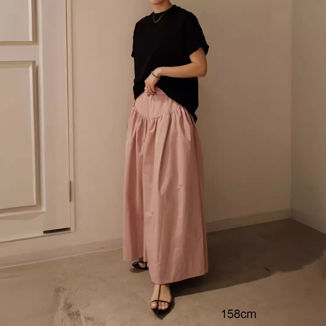 Gagarich Spring Summer New Japanese Fashion Casual High Waist Skirt Loose Slim Breathable Umbrella A-line Long Skirts Women
Gagarich Spring Summer New Japanese Fashion Casual High Waist Skirt Loose Slim Breathable Umbrella A-line Long Skirts Women