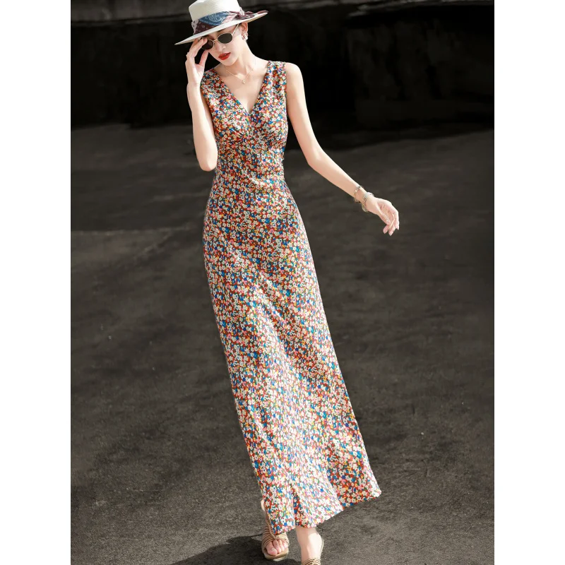 MEXCOCO 2026 Summer French Elegant Floral Deep V Sleeveless Ruched Waist Slim Split Maxi Resort Long Dress
MEXCOCO 2026 Summer French Elegant Floral Deep V Sleeveless Ruched Waist Slim Split Maxi Resort Long Dress