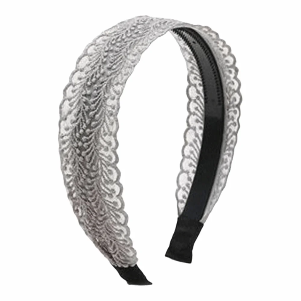 Fashion Vintage Lace Hair Hoop Hollow Elegant Lace Hairband Head Wrap Anti Slip Hair Accessories Women's Wide Headband Daily Use
Fashion Vintage Lace Hair Hoop Hollow Elegant Lace Hairband Head Wrap Anti Slip Hair Accessories Women's Wide Headband Daily Use
