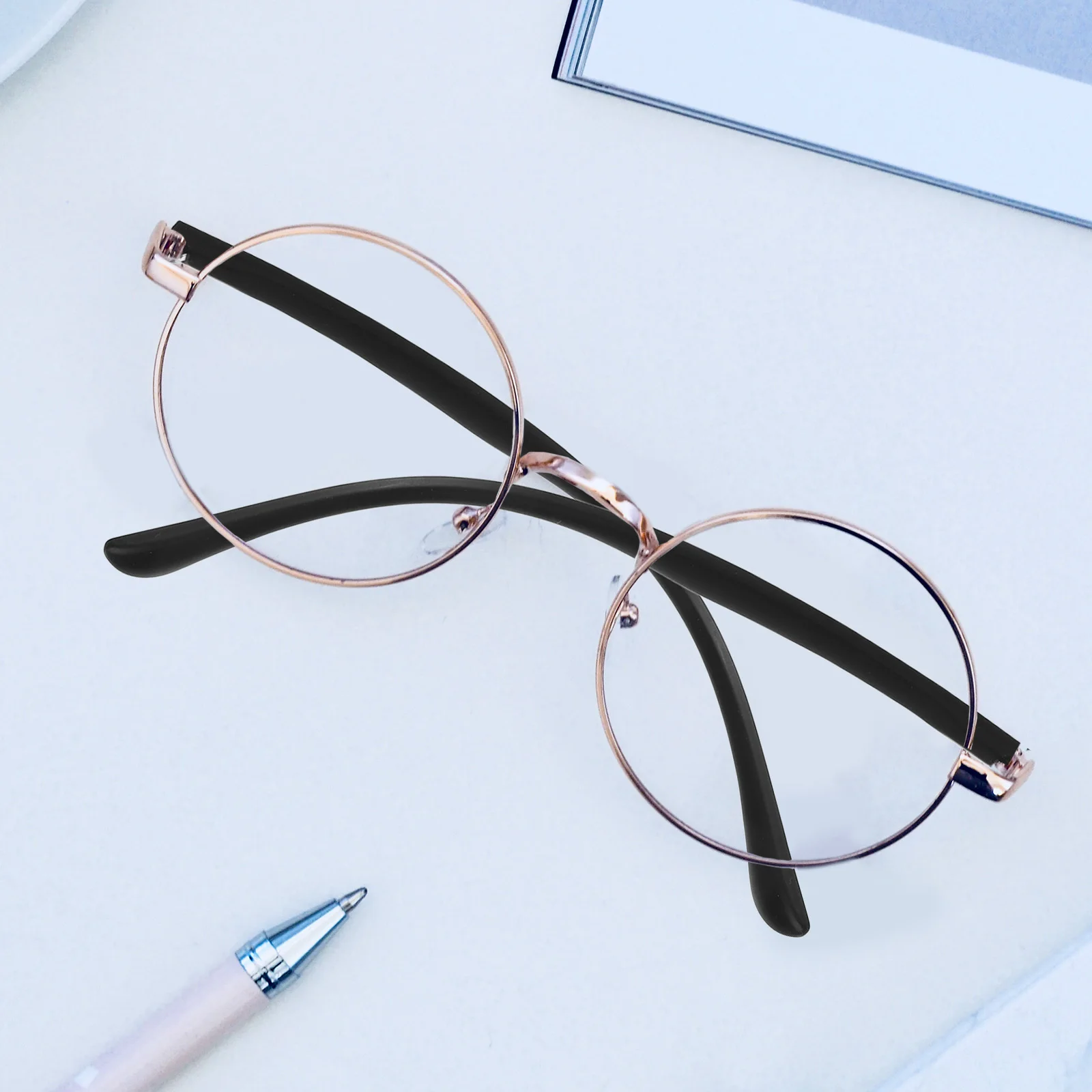 1Pair Replacement Glasses Arms Fashion Eyeglasses Temples Nonslip Comfortable Fit for Most Frames DIY Style Repair Kit
1Pair Replacement Glasses Arms Fashion Eyeglasses Temples Nonslip Comfortable Fit for Most Frames DIY Style Repair Kit