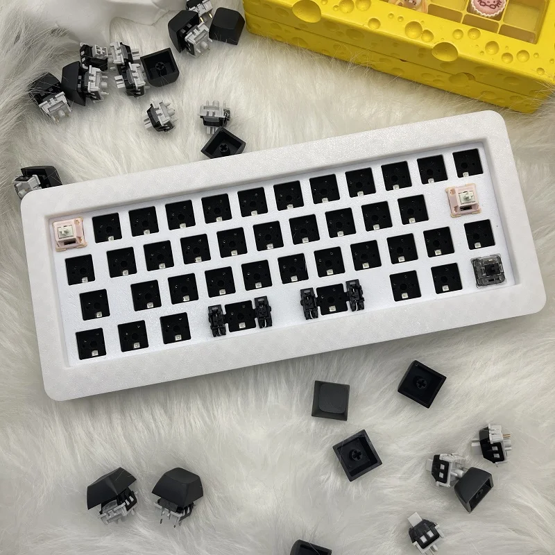Cyber40 Mini Keyboard Wired Single-mode 40% Layout Hot Swappable RGB Gasket QMK Custom Mechanical Keyboard Kit Supports Vial
Cyber40 Mini Keyboard Wired Single-mode 40% Layout Hot Swappable RGB Gasket QMK Custom Mechanical Keyboard Kit Supports Vial