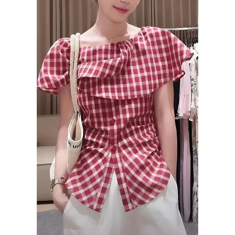 French Chic Unique Lace Trim Plaid Shirt Summer Casual Flowy Waist Covering Blouse Women
French Chic Unique Lace Trim Plaid Shirt Summer Casual Flowy Waist Covering Blouse Women