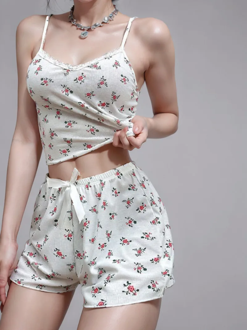 New Pajamas 2024 Summer Sexy Strap Style Female Temptation Style Home Clothes Set Two Pieces Sweet Shorts Set Tops 3WV8
New Pajamas 2024 Summer Sexy Strap Style Female Temptation Style Home Clothes Set Two Pieces Sweet Shorts Set Tops 3WV8