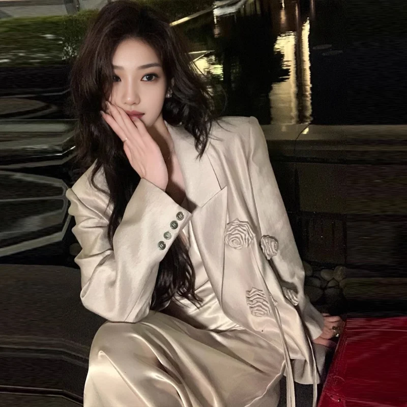 Satin Back Crepe Blazer Dress Set Women Spring Relaxed Fit Liquid Draping Lightweight Wedding Guest Chic Suit Separates
Satin Back Crepe Blazer Dress Set Women Spring Relaxed Fit Liquid Draping Lightweight Wedding Guest Chic Suit Separates