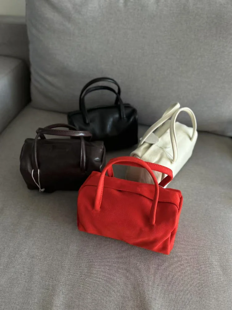 Cute Toast Leather Handbag Frosted eepskin Square Fem Handheld Bag Soft Texture Korean Sle Casual oulder Bag
Cute Toast Leather Handbag Frosted eepskin Square Fem Handheld Bag Soft Texture Korean Sle Casual oulder Bag