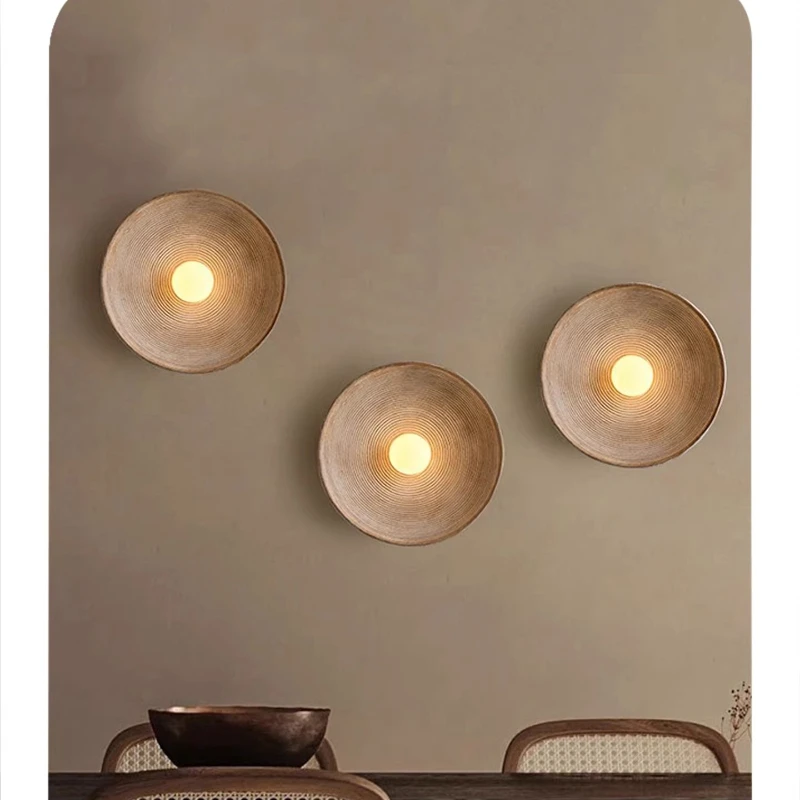 Japanese-style wabi wind retro wall lamp creative personality simple bedroom bedside living room dining room aisle wall
Japanese-style wabi wind retro wall lamp creative personality simple bedroom bedside living room dining room aisle wall