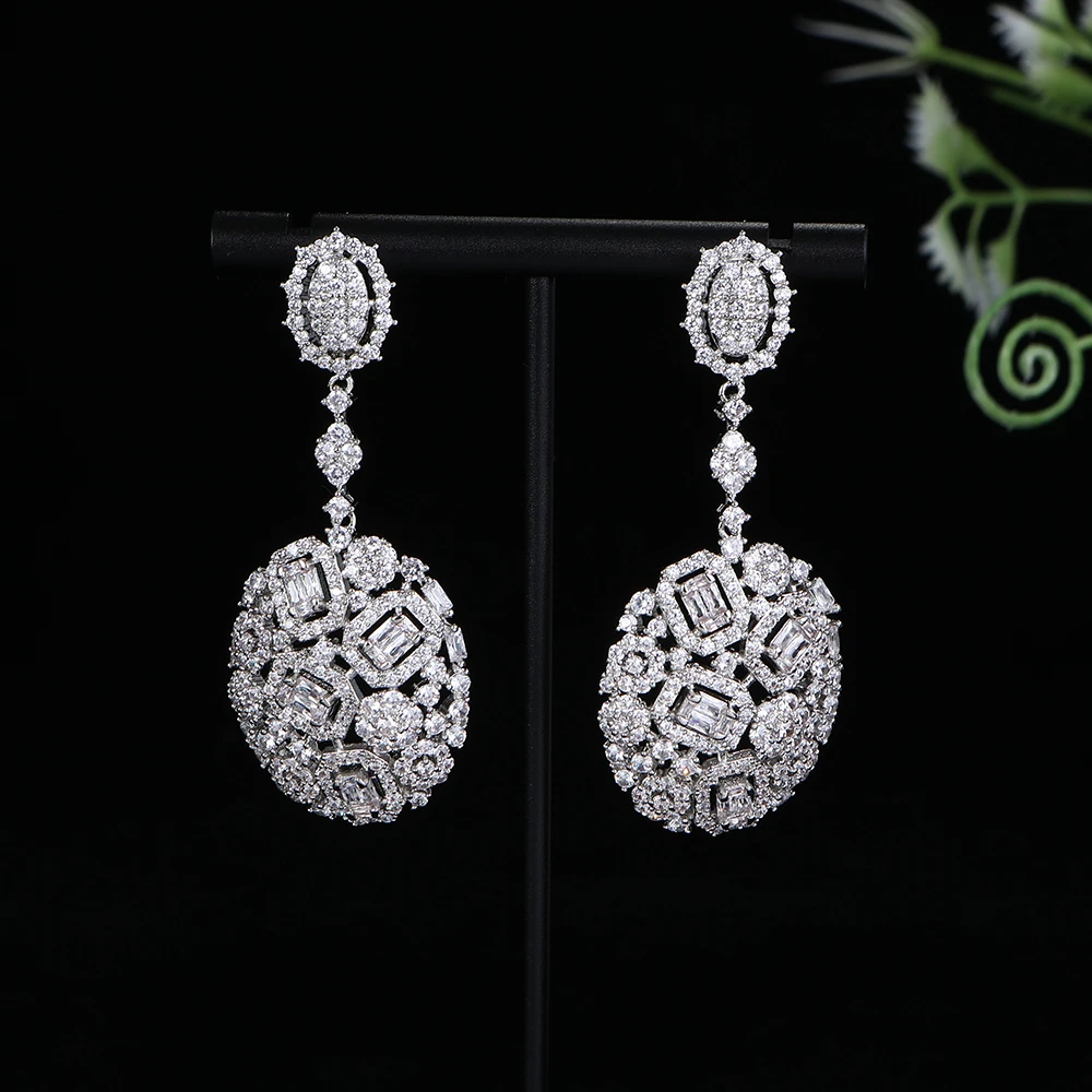 Luxury Geometric Cubic Zircon Round Drop Earring For Women Dubai Bridal Statement Earring Aretes De Mujer Modernos E10400
Luxury Geometric Cubic Zircon Round Drop Earring For Women Dubai Bridal Statement Earring Aretes De Mujer Modernos E10400