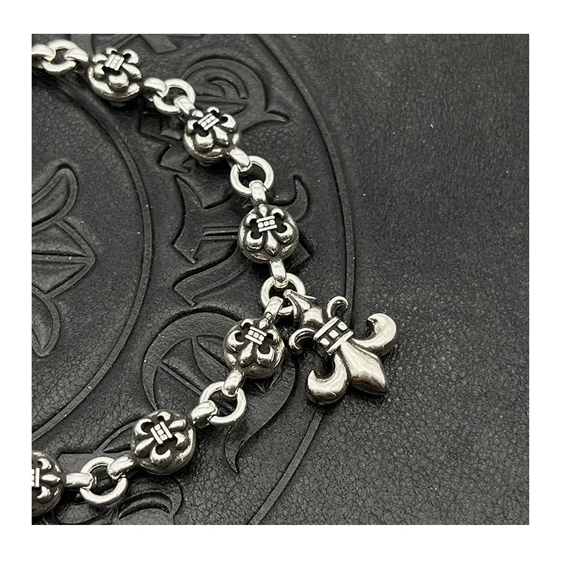 Punk Hip Hop Thai Silver Retro Scout Flower Ball Bracelet with Scout Flower Pendant Men's and Women's Handicraft Niche Premium S
Punk Hip Hop Thai Silver Retro Scout Flower Ball Bracelet with Scout Flower Pendant Men's and Women's Handicraft Niche Premium S