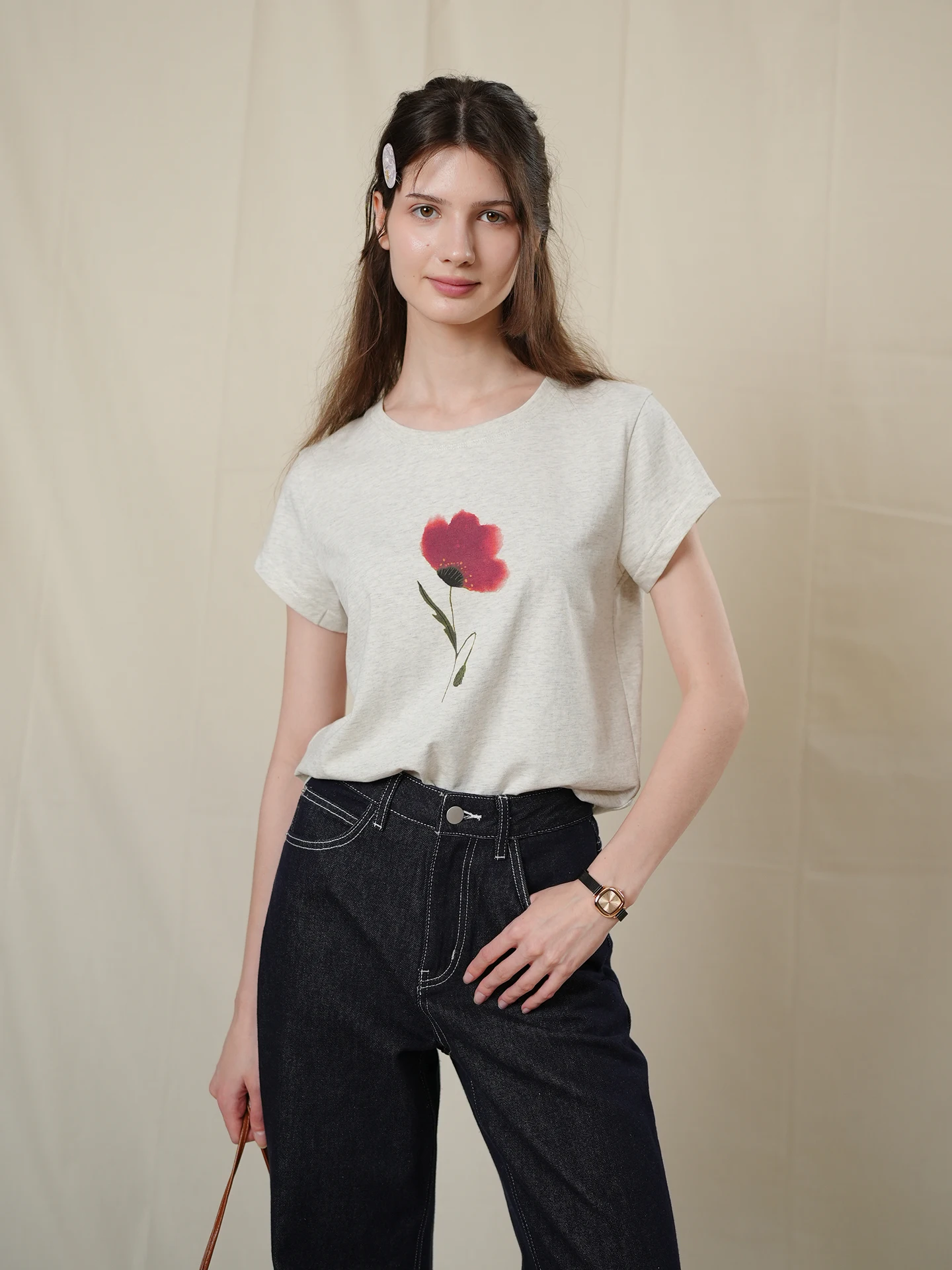Retro Print Short Sleeve Cotton T-Shirt Women's round Neck Slim Fit Versatile Comfortable Breathable Summer Top
Retro Print Short Sleeve Cotton T-Shirt Women's round Neck Slim Fit Versatile Comfortable Breathable Summer Top