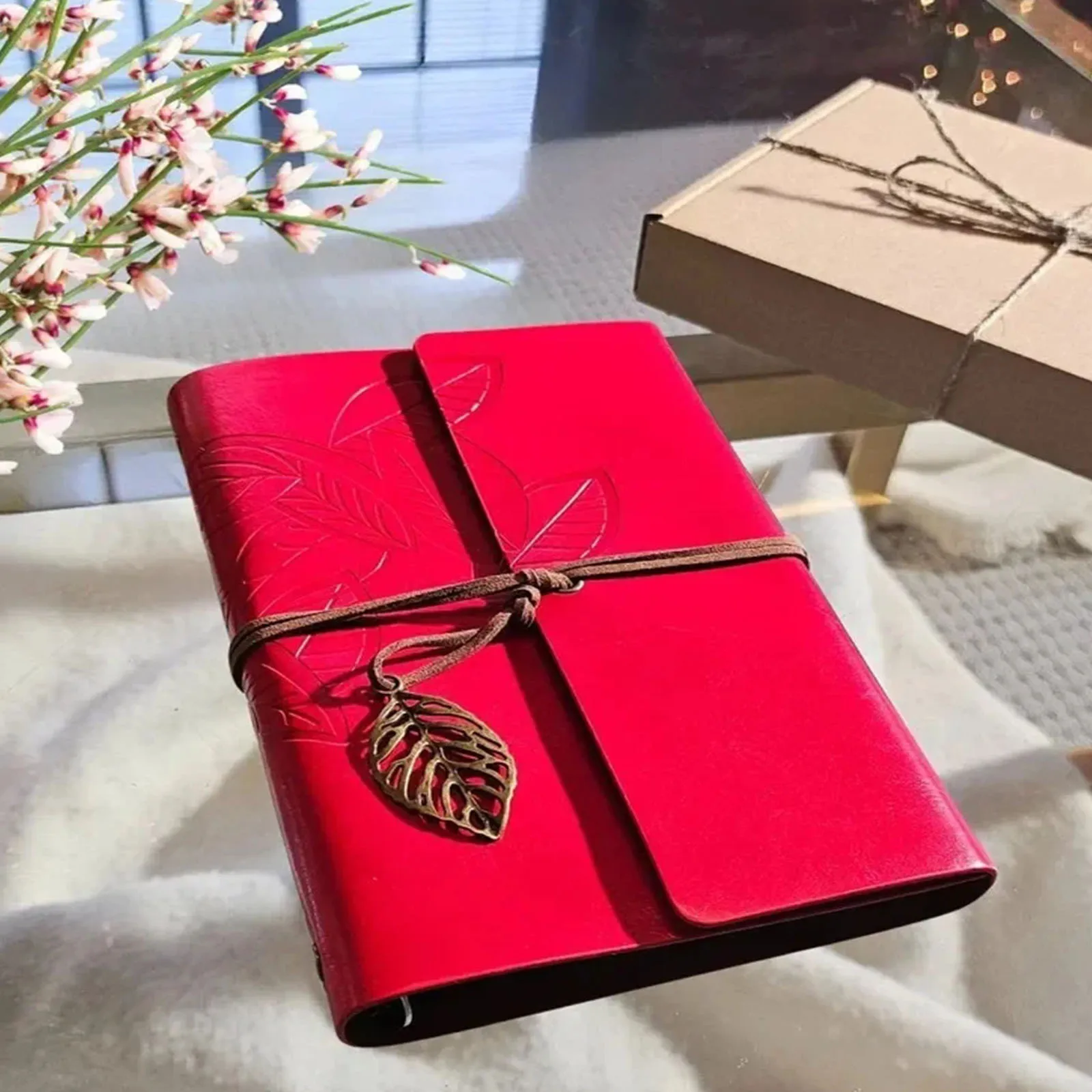 Блокноты для записей A6, винтажные, многоразовые, из искусственной кожи, персональный дневник для путешествий, подарки для женщин, мужчин, девочек и мальчиков
Блокноты для записей A6, винтажные, многоразовые, из искусственной кожи, персональный дневник для путешествий, подарки для женщин, мужчин, девочек и мальчиков