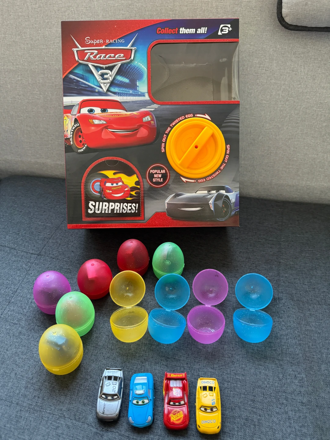 Disney Cars слепая коробка Gachapon Machine, яйца-сюрпризы Lightning McQueen, 10 шт. слепые яйца и игрушки Gachapon, подарок для детей
Disney Cars слепая коробка Gachapon Machine, яйца-сюрпризы Lightning McQueen, 10 шт. слепые яйца и игрушки Gachapon, подарок для детей