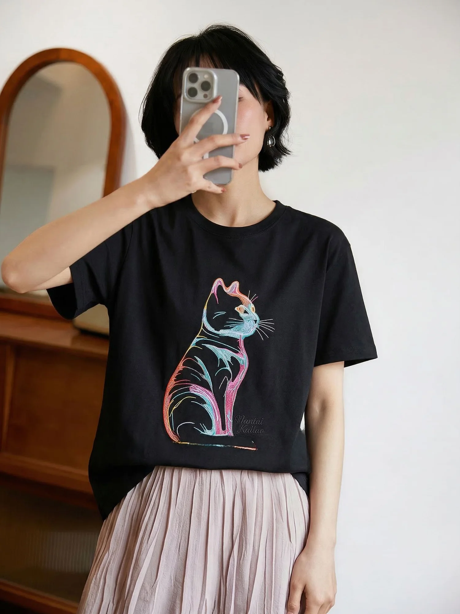 Chivirin Summer Slim Fit Short Sleeve T-Shirt Women's Fashion Simple Style Print round Neck Black Top Breathable Comfortable
Chivirin Summer Slim Fit Short Sleeve T-Shirt Women's Fashion Simple Style Print round Neck Black Top Breathable Comfortable