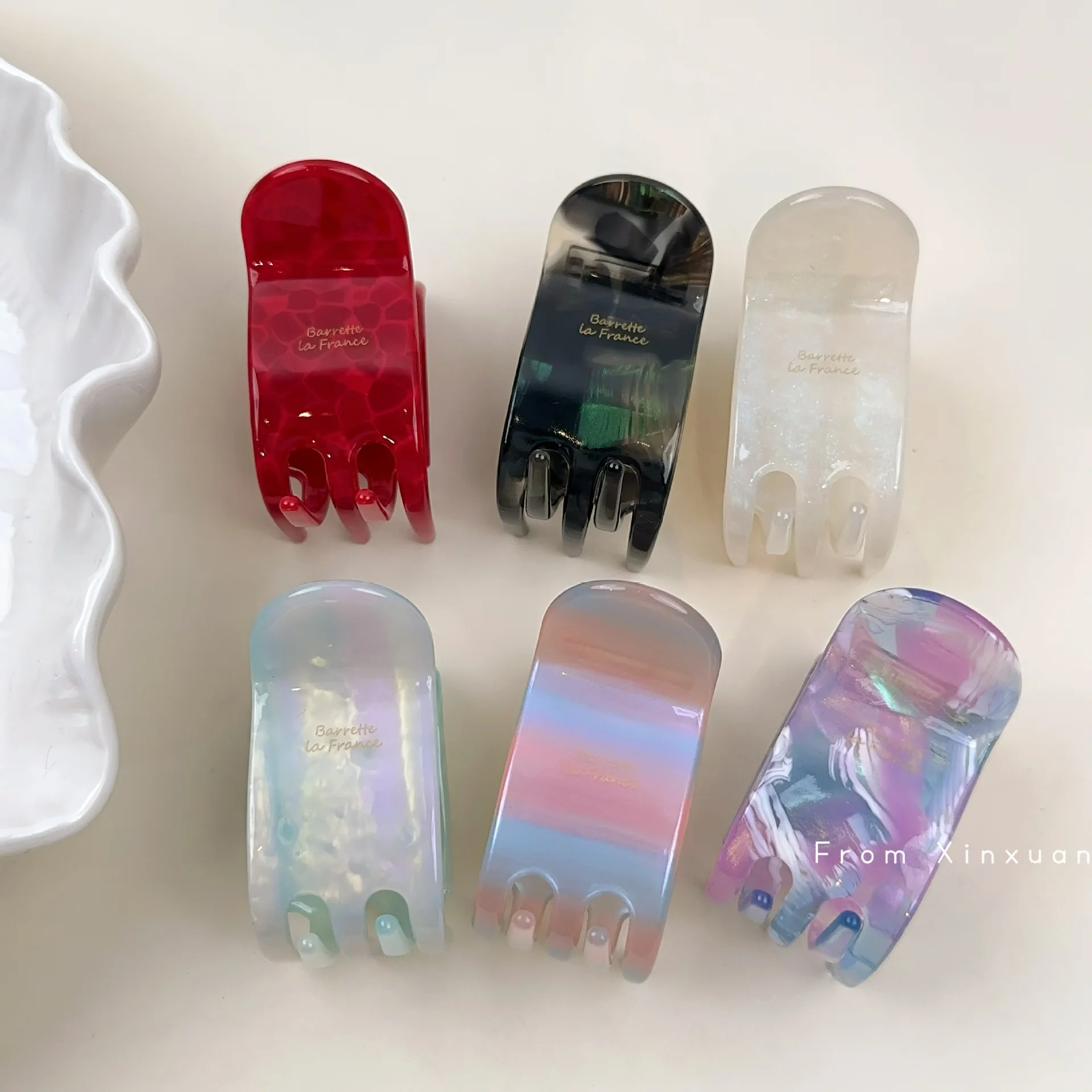 Elegant Acetate Premium Iridescent Hair Claw High Ponytail Clip Women Gentle Bun Shark Hair Accessory Non Slip Strong Grip
Elegant Acetate Premium Iridescent Hair Claw High Ponytail Clip Women Gentle Bun Shark Hair Accessory Non Slip Strong Grip