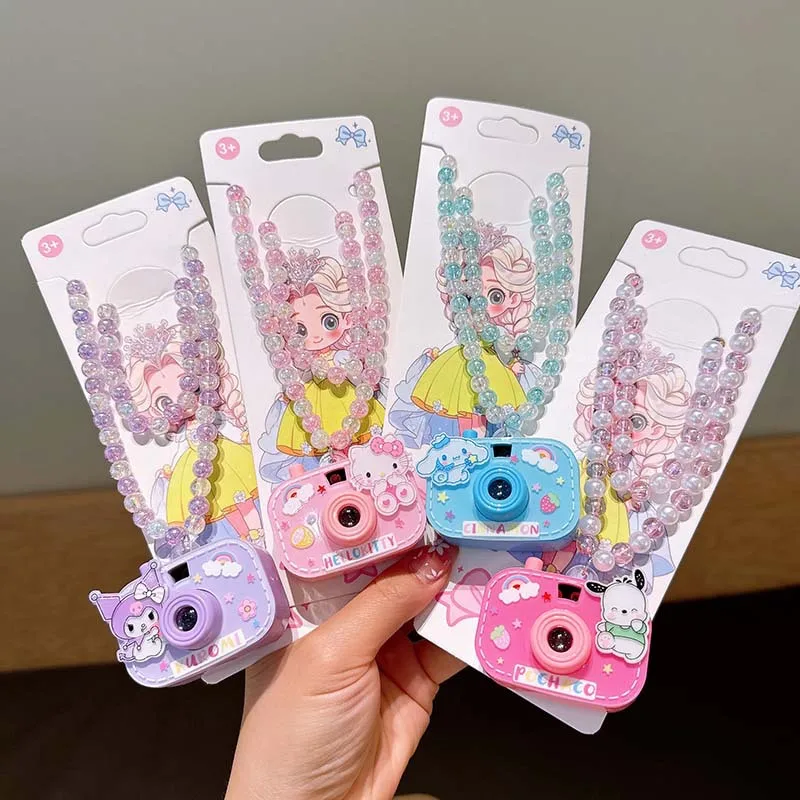 Sanrio hello kitty girl camera necklace children student beaded necklace bracelet baby projection toy cute gift hair clip
Sanrio hello kitty girl camera necklace children student beaded necklace bracelet baby projection toy cute gift hair clip
