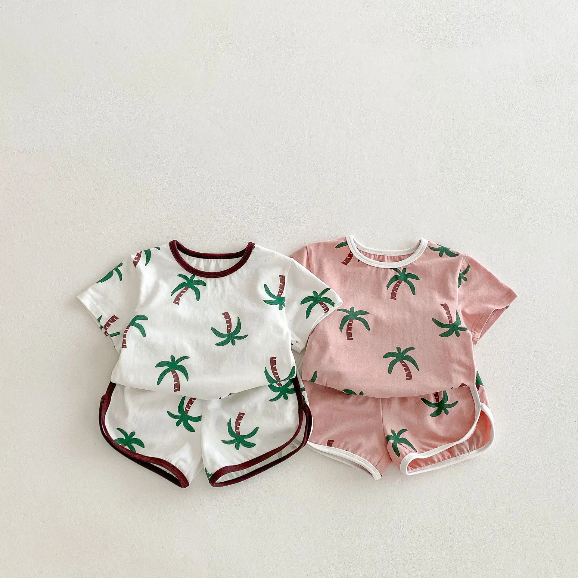 2025 Summer New Baby Short Sleeve Clothes Set Fashion Print Kids Cotton T Shirts + Shorts 2pcs Suit Toddler Girl Outfits
2025 Summer New Baby Short Sleeve Clothes Set Fashion Print Kids Cotton T Shirts + Shorts 2pcs Suit Toddler Girl Outfits