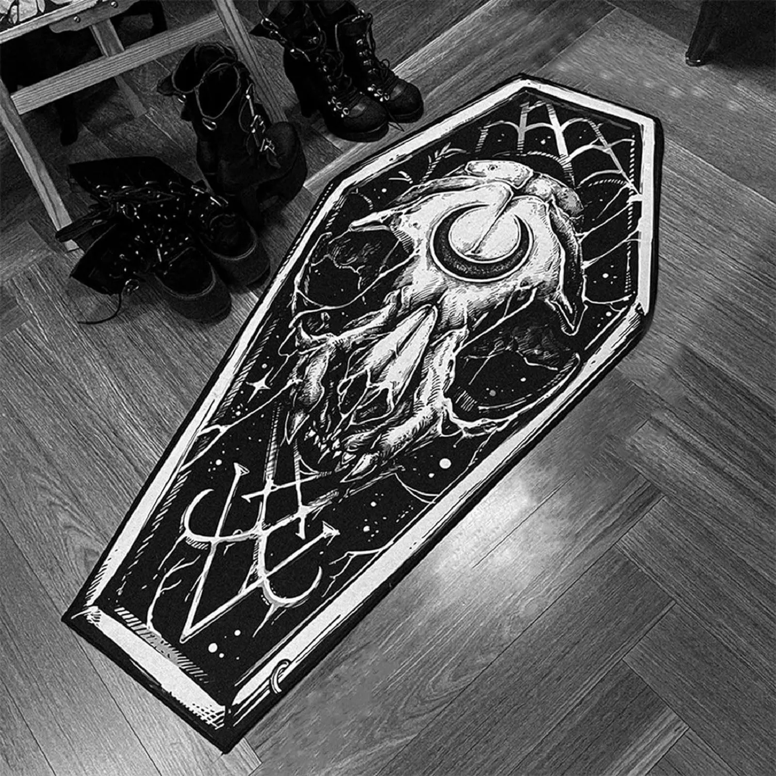 Gothic Style Halloween Rug, Washable Stain Resistant Black Red Cross Design Carpet, Spooky Halloween Runner Rug For Home Decor
Gothic Style Halloween Rug, Washable Stain Resistant Black Red Cross Design Carpet, Spooky Halloween Runner Rug For Home Decor