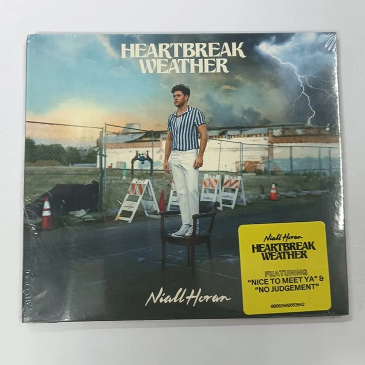Niall Horan Heartbreak Weather Pop Music CD, Iconic Pop Rock Album Featuring Nice To Meet Ya & No Judgement
Niall Horan Heartbreak Weather Pop Music CD, Iconic Pop Rock Album Featuring Nice To Meet Ya & No Judgement