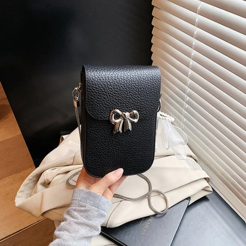 Simple Vintage Diaper Bags For Women: Luxury Brand Leather Crossbody Bag, Elegant Fashionable Large Capacity Commuter Tote Bag
Simple Vintage Diaper Bags For Women: Luxury Brand Leather Crossbody Bag, Elegant Fashionable Large Capacity Commuter Tote Bag