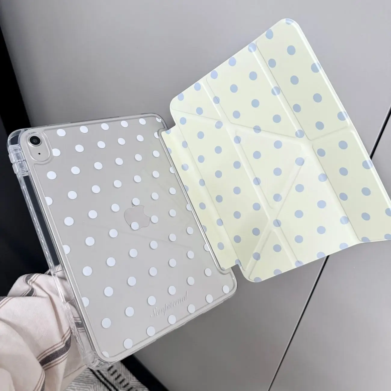 Blue Yellow Polka Dot 3+Y Folding For iPad MINI7 Tablet Pro 11 inch Air6 Protective Case 10/9/8 Generation A16 Protective Cover
Blue Yellow Polka Dot 3+Y Folding For iPad MINI7 Tablet Pro 11 inch Air6 Protective Case 10/9/8 Generation A16 Protective Cover