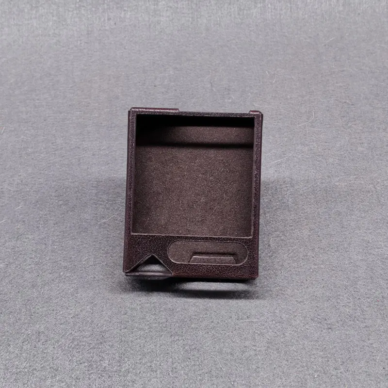 Чехол из натуральной кожи A6 на заказ для Onix Overture XM2 с Magsafe
Чехол из натуральной кожи A6 на заказ для Onix Overture XM2 с Magsafe