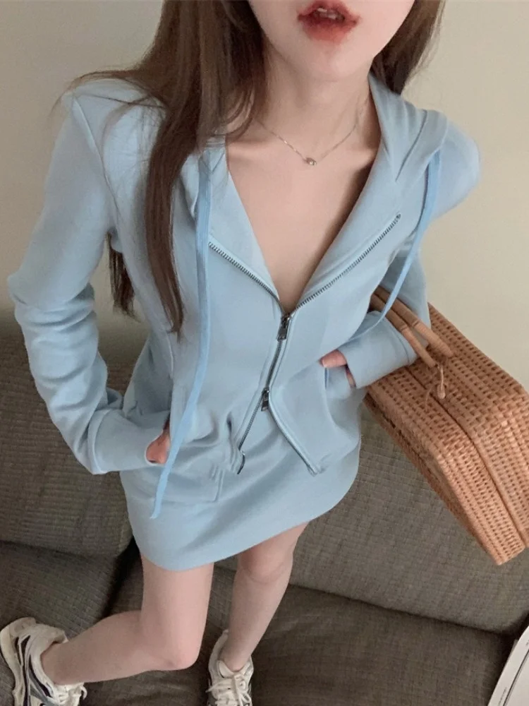 Korean Design Sense Waist-Cinching Slimming Hooded Shirt Women's Autumn Unique Versatile High Waist Bodycon Short Skirt Two-p...
Korean Design Sense Waist-Cinching Slimming Hooded Shirt Women's Autumn Unique Versatile High Waist Bodycon Short Skirt Two-p...