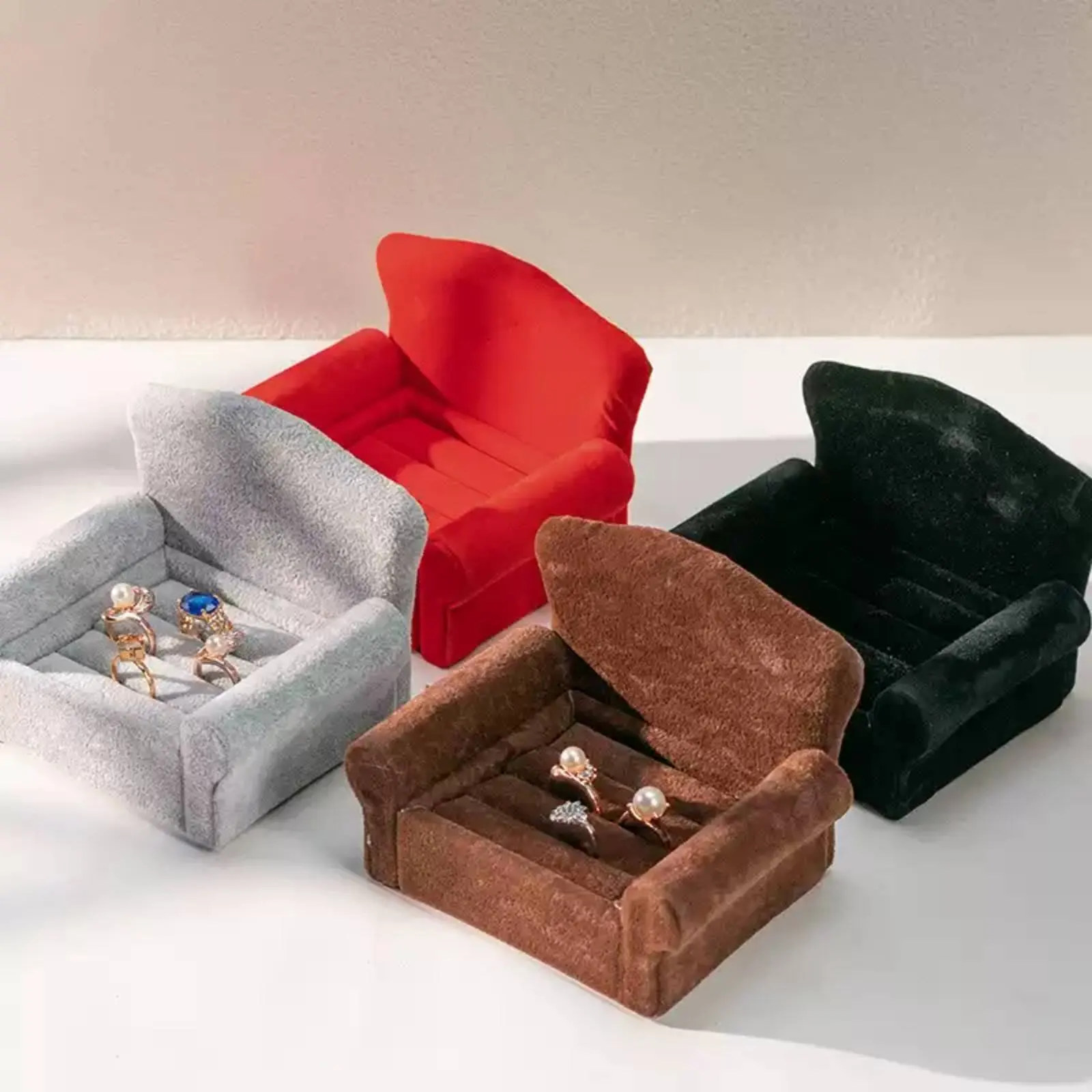 Couch Jewelry Box Soft Soft Sofa Jewelry Box Household Storage for Vanity Table
Couch Jewelry Box Soft Soft Sofa Jewelry Box Household Storage for Vanity Table