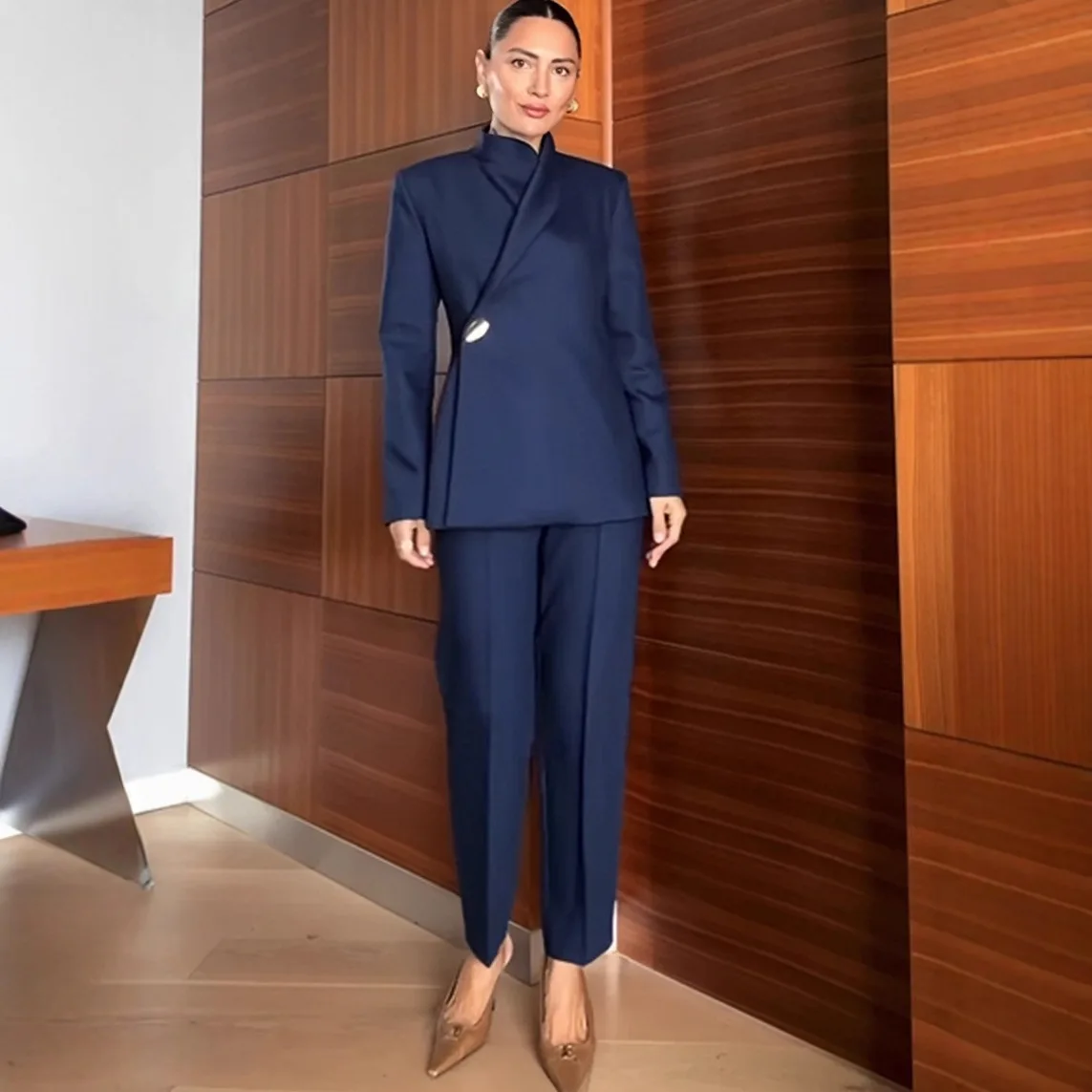 Ele Autumn New Women's Commute Profional Suit Two-Piece Set Faionable Busin Outfit Polyester Long Sve Dr
Ele Autumn New Women's Commute Profional Suit Two-Piece Set Faionable Busin Outfit Polyester Long Sve Dr