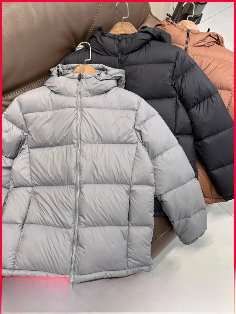 High-End Outdoor Men's Thiened Warm Hooded down Jaet Waterproof Windproof Bread Sle Durable Nylon Fabric Zipper Closure
High-End Outdoor Men's Thiened Warm Hooded down Jaet Waterproof Windproof Bread Sle Durable Nylon Fabric Zipper Closure