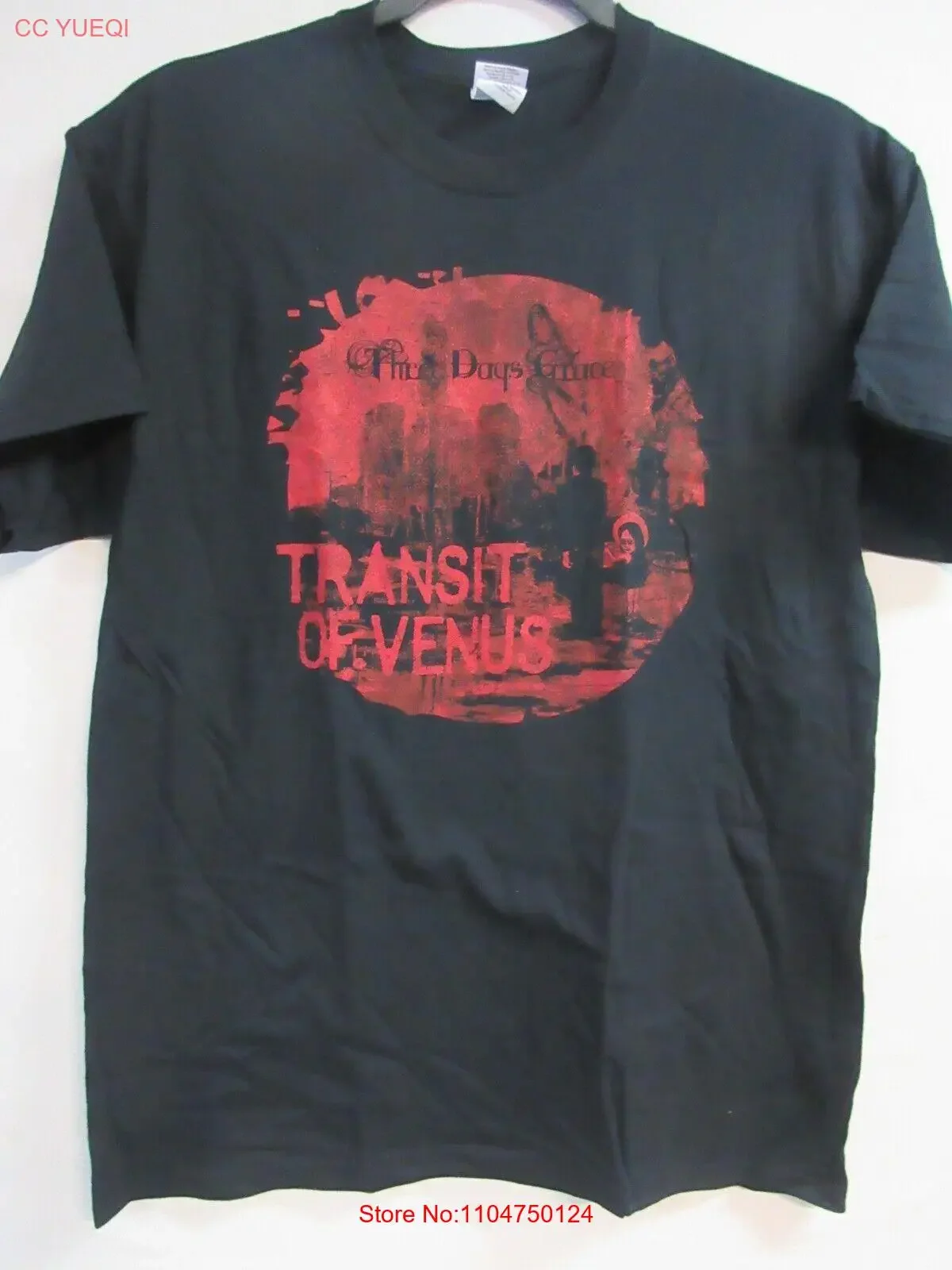 THREE DAYS GRACE OFFICIAL TRANSIT RED CIRCLE BAND CONCERT MUSIC T SHIRT LARGE vintage Washed designer clothes Slightly graphic
THREE DAYS GRACE OFFICIAL TRANSIT RED CIRCLE BAND CONCERT MUSIC T SHIRT LARGE vintage Washed designer clothes Slightly graphic