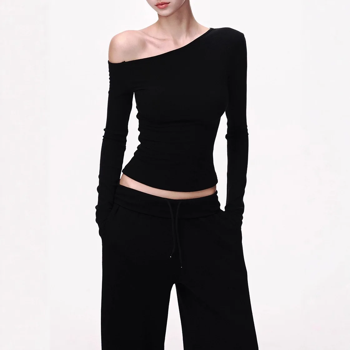 Slim Fit Long Sleeve T-Shirt Women's Style Versatile Base Shirt American Hot Girl Inner Wear Sweet Style Regular Sleeve Cotton
Slim Fit Long Sleeve T-Shirt Women's Style Versatile Base Shirt American Hot Girl Inner Wear Sweet Style Regular Sleeve Cotton