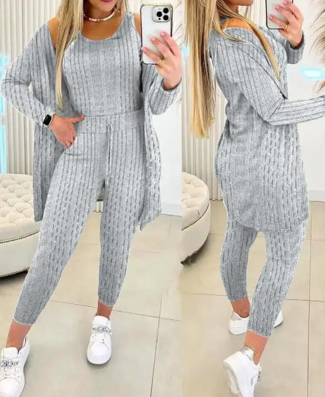 Fashion Suit Set for Women 2024 Spring Summer Fall Solid Color Long Sleeve Round Neck Tank Top & Drawstring Pants Set with Coat
Fashion Suit Set for Women 2024 Spring Summer Fall Solid Color Long Sleeve Round Neck Tank Top & Drawstring Pants Set with Coat