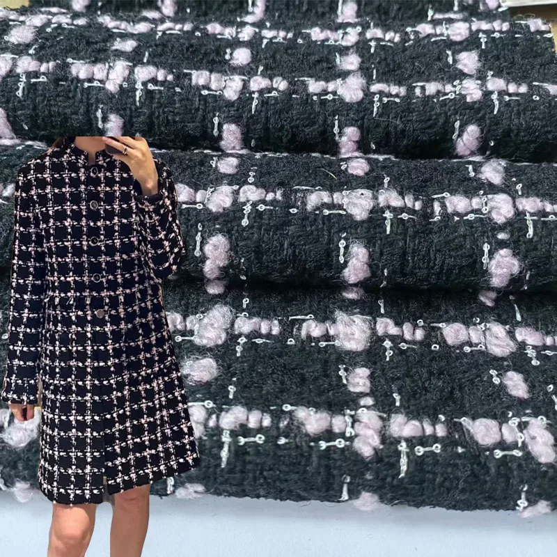 Черно-розовая решетчатая твидовая ткань с плетением пряжи для осенней куртки, платья, костюма, пальто, ткань «сделай сам», швейный материал
Черно-розовая решетчатая твидовая ткань с плетением пряжи для осенней куртки, платья, костюма, пальто, ткань «сделай сам», швейный материал