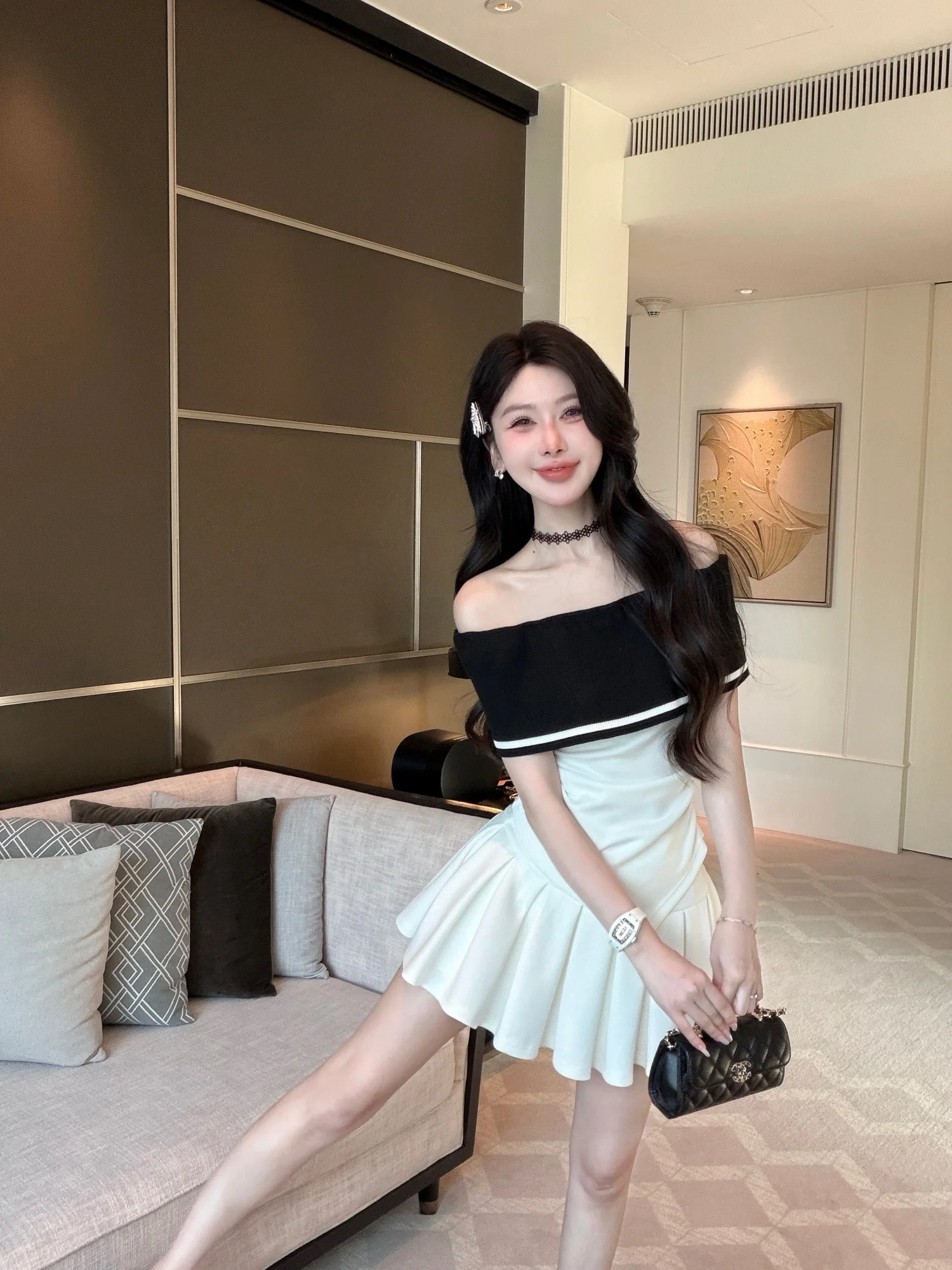 Black Pure Desire Two-Piece Set Slimming One-Shoulder Pleated Short Skirt Women's Fashion Set High Waist Short Pants
Black Pure Desire Two-Piece Set Slimming One-Shoulder Pleated Short Skirt Women's Fashion Set High Waist Short Pants