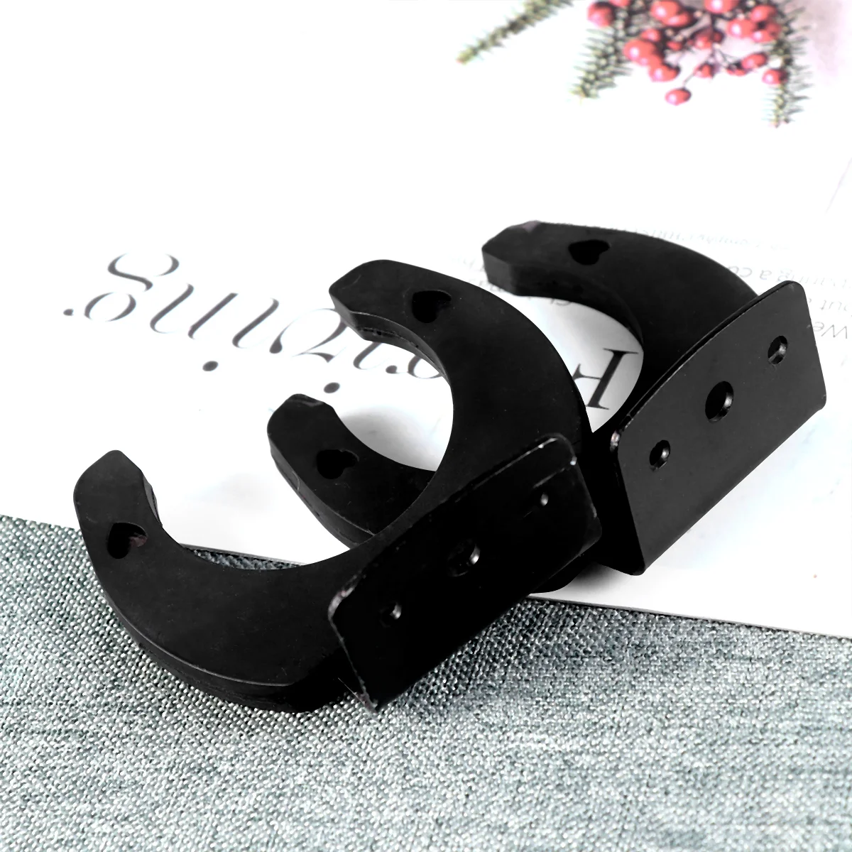 2 PCS Microphone Wall Hangers Rack Black Wall Mount Hook Holder Bracket Safe Installation Space Saving KTV Material
2 PCS Microphone Wall Hangers Rack Black Wall Mount Hook Holder Bracket Safe Installation Space Saving KTV Material