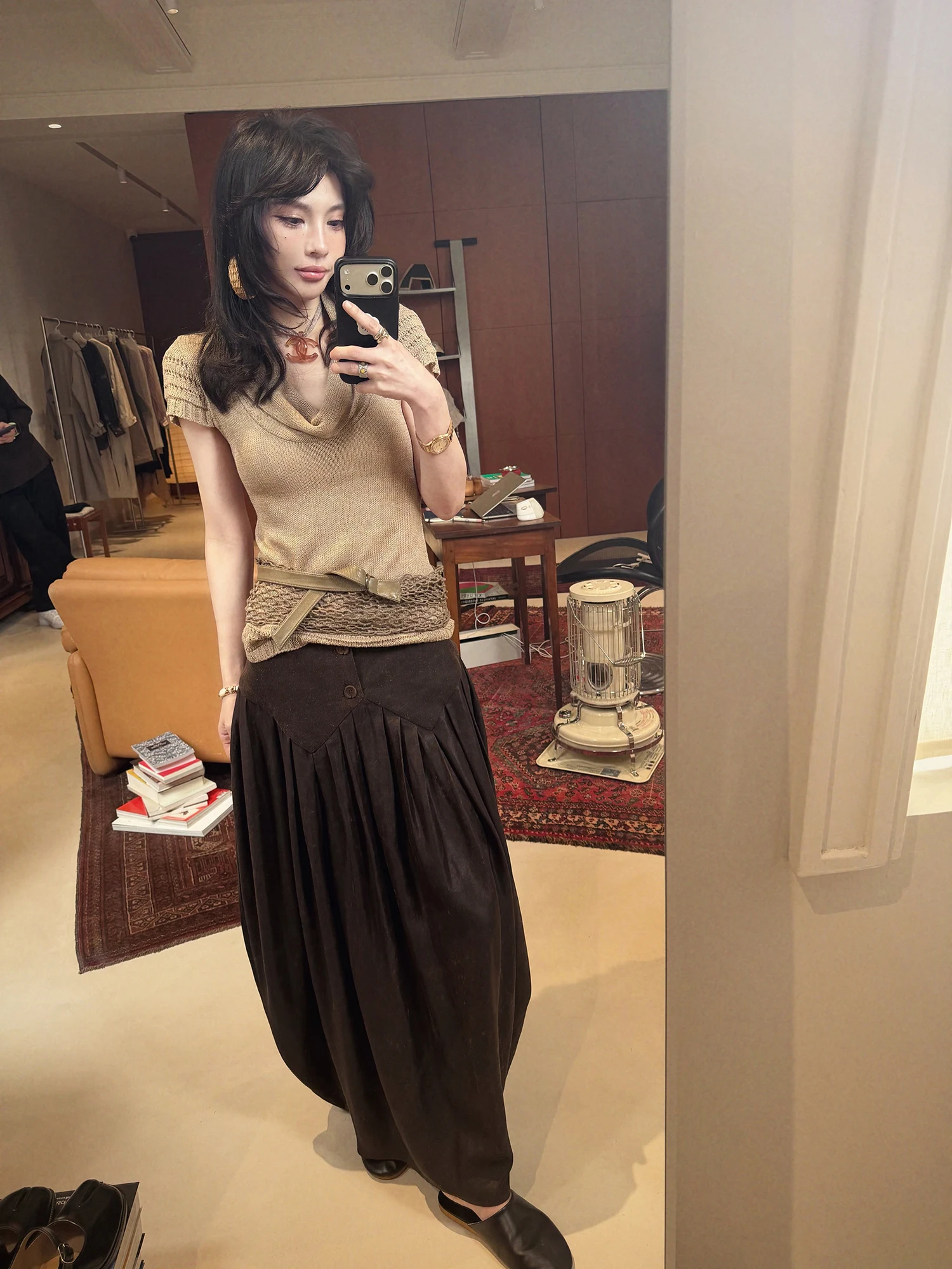 ASM ANNA Artistic Natural Dry Artificial Linen Shiny Silver Loose Sleeveless Hollow out Knitted Short Sleeve Top Women
ASM ANNA Artistic Natural Dry Artificial Linen Shiny Silver Loose Sleeveless Hollow out Knitted Short Sleeve Top Women