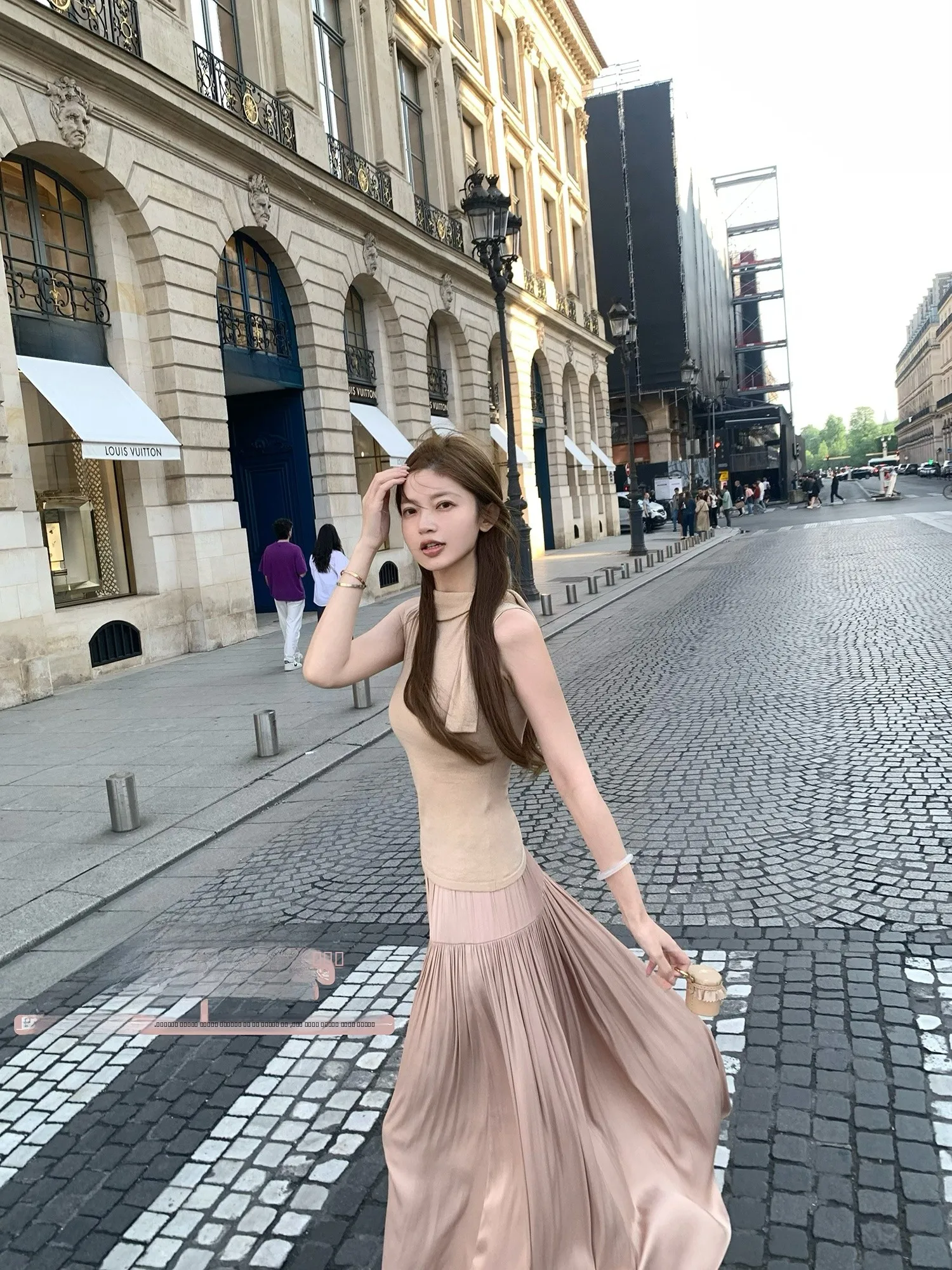 Шелковая шерстяная блузка Ele с Sa и плавающей юбкой, комплект от Madofit, корейский летний наряд для женщин, взрослый размер
Шелковая шерстяная блузка Ele с Sa и плавающей юбкой, комплект от Madofit, корейский летний наряд для женщин, взрослый размер