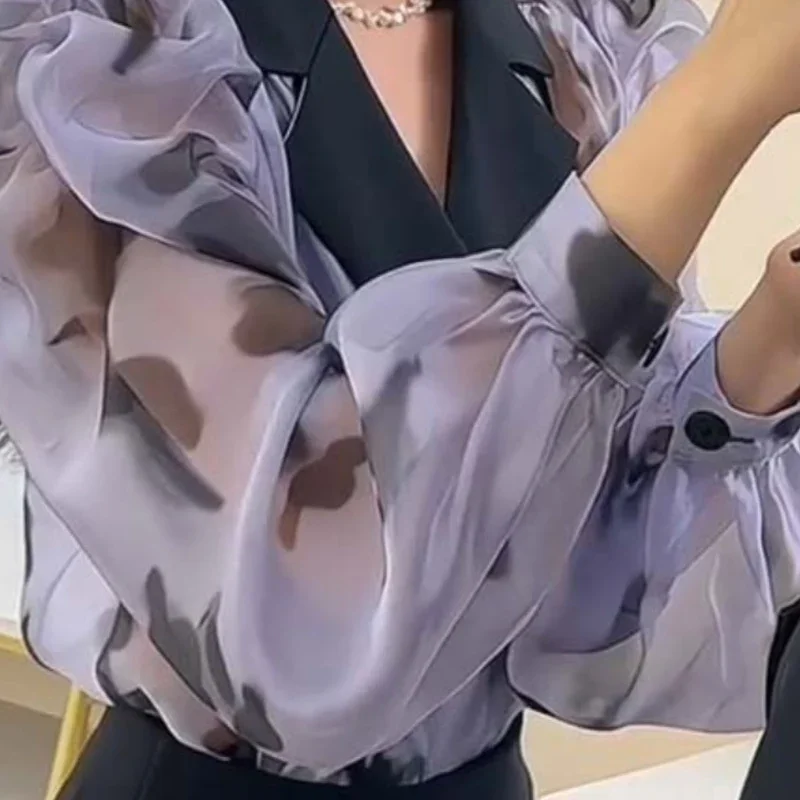 Women POLO Collar Puff Sleeve Button Lace Patchwork Pullovers Tops Spring Summer New Fashion Vintage Printing Elegant Shirts
Women POLO Collar Puff Sleeve Button Lace Patchwork Pullovers Tops Spring Summer New Fashion Vintage Printing Elegant Shirts
