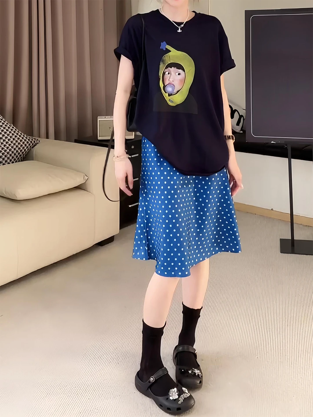 Casual Floral Print Two-Piece Set Women's High Waist Short Sleeve T-Shirt Top And Polka Dot Skirt Ensemble Summer Fashion
Casual Floral Print Two-Piece Set Women's High Waist Short Sleeve T-Shirt Top And Polka Dot Skirt Ensemble Summer Fashion