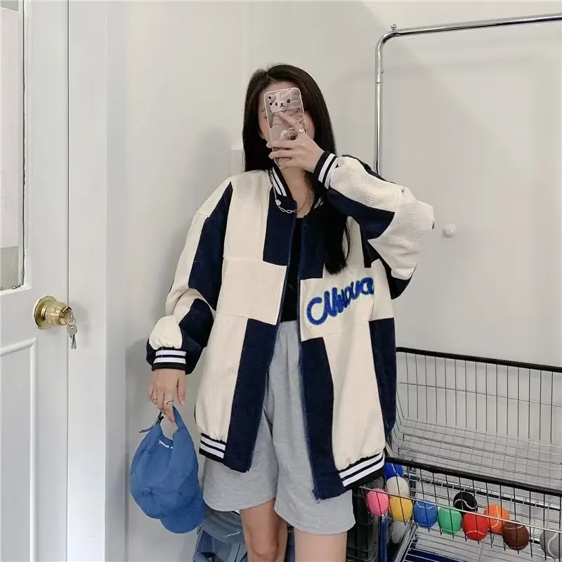 Мужская бейсбольная куртка оверсайз в американском стиле для осени и зимы, большой размер, 250 фунтов, воротник-стойка, верхняя одежда, молодежный тренд
Мужская бейсбольная куртка оверсайз в американском стиле для осени и зимы, большой размер, 250 фунтов, воротник-стойка, верхняя одежда, молодежный тренд