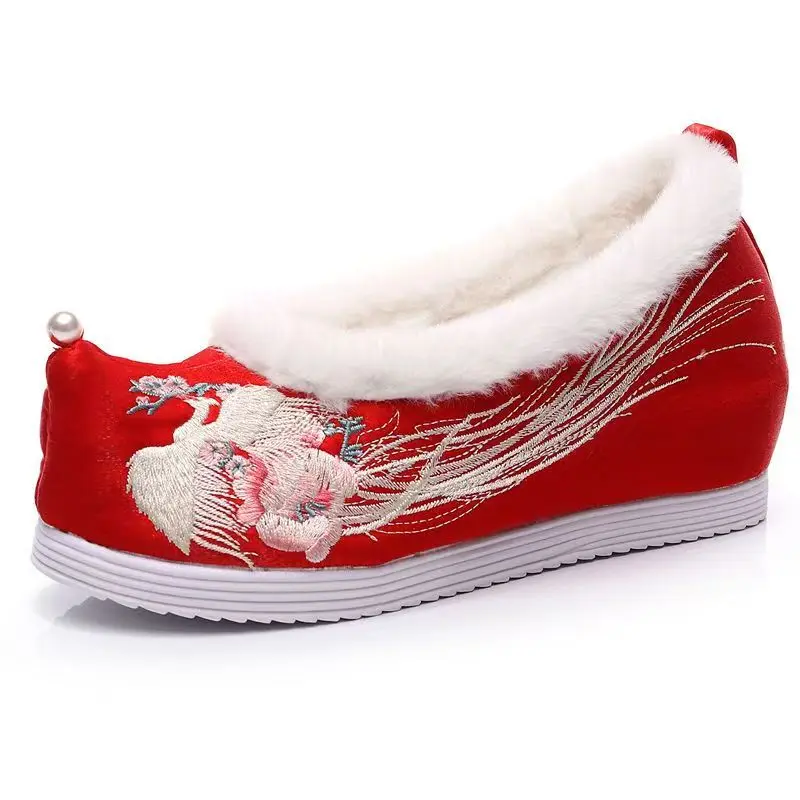 Women's Winter Low Top Embroidered Cotton Shoes Ethnic Style Flat Sole Shallow Slip on Cock Shoes Toe Plush Warm Hanfu Shoes
Women's Winter Low Top Embroidered Cotton Shoes Ethnic Style Flat Sole Shallow Slip on Cock Shoes Toe Plush Warm Hanfu Shoes