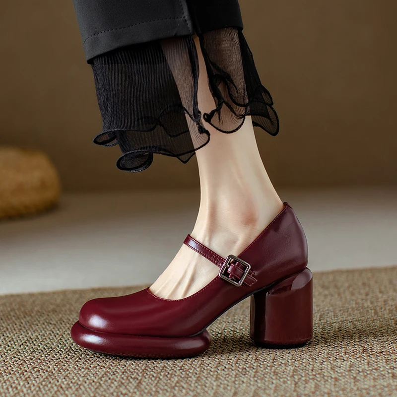 Genuine Leather Mary Jane Shoes Chunky High-Heel Platform One-Strap Shallow Pumps for Women
Genuine Leather Mary Jane Shoes Chunky High-Heel Platform One-Strap Shallow Pumps for Women